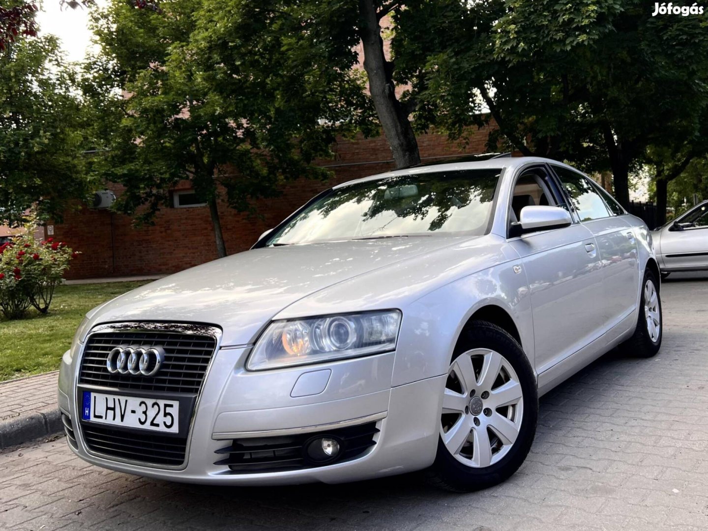 AUDI A6 2.7 TDI Magasan Felszerelt Valós Kevés km