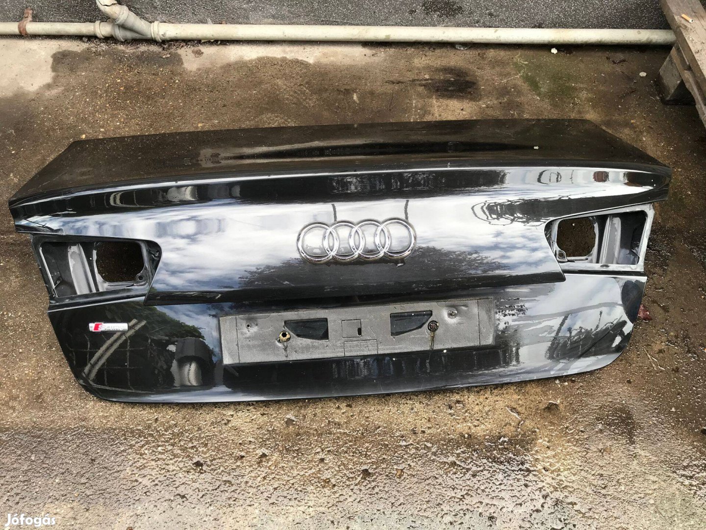 AUDI A6 4G Sedan _csomagtér ajtó