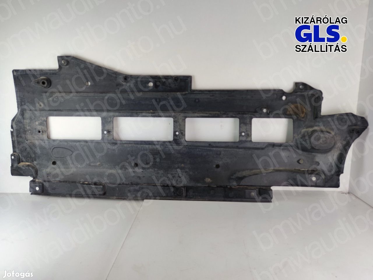 AUDI A6 Allroad C6 (4FH) Jobb fenéklemez burkolat (4F0825208)
