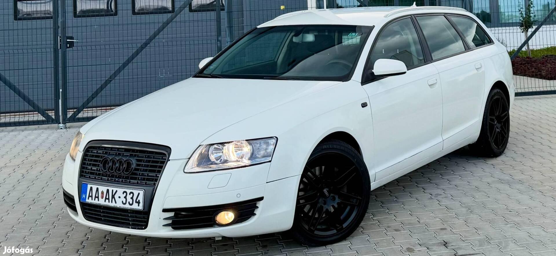 AUDI A6 Avant 2.7 TDI DPF / Első Tulaj/ Valós 2...
