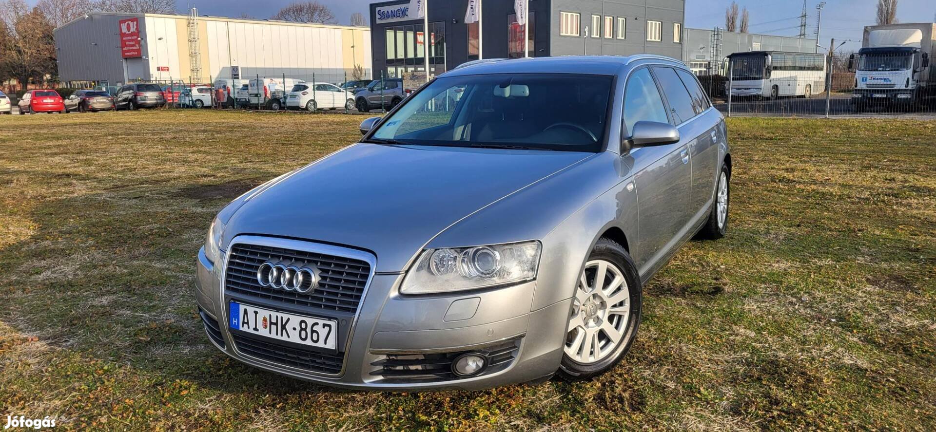 AUDI A6 Avant 2.7 TDI multitronic BI-Xenon! NAV...