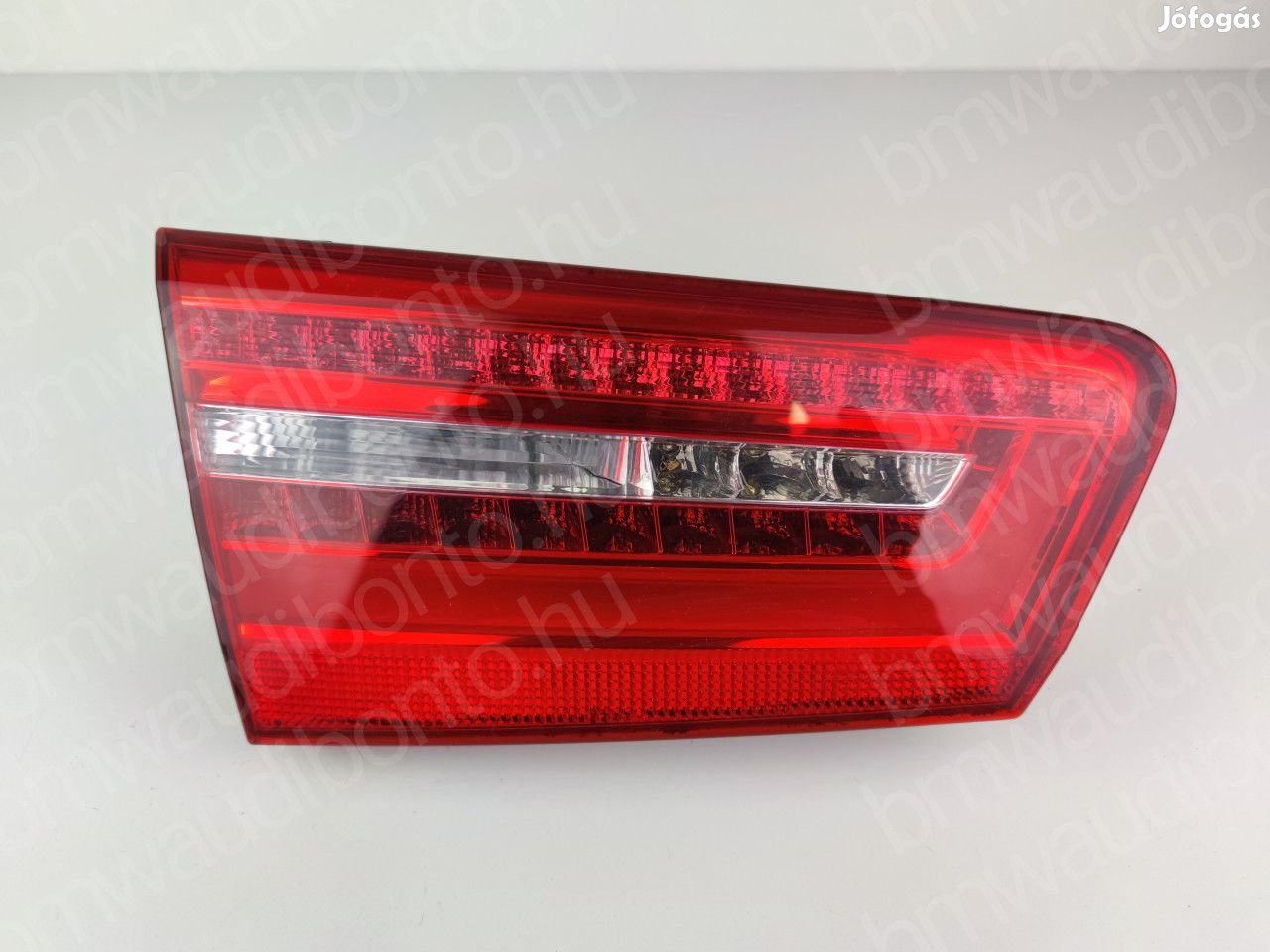 AUDI A6 C7 Avant (4G5, 4GD) Bal belső hátsó lámpa (4G9945093B)