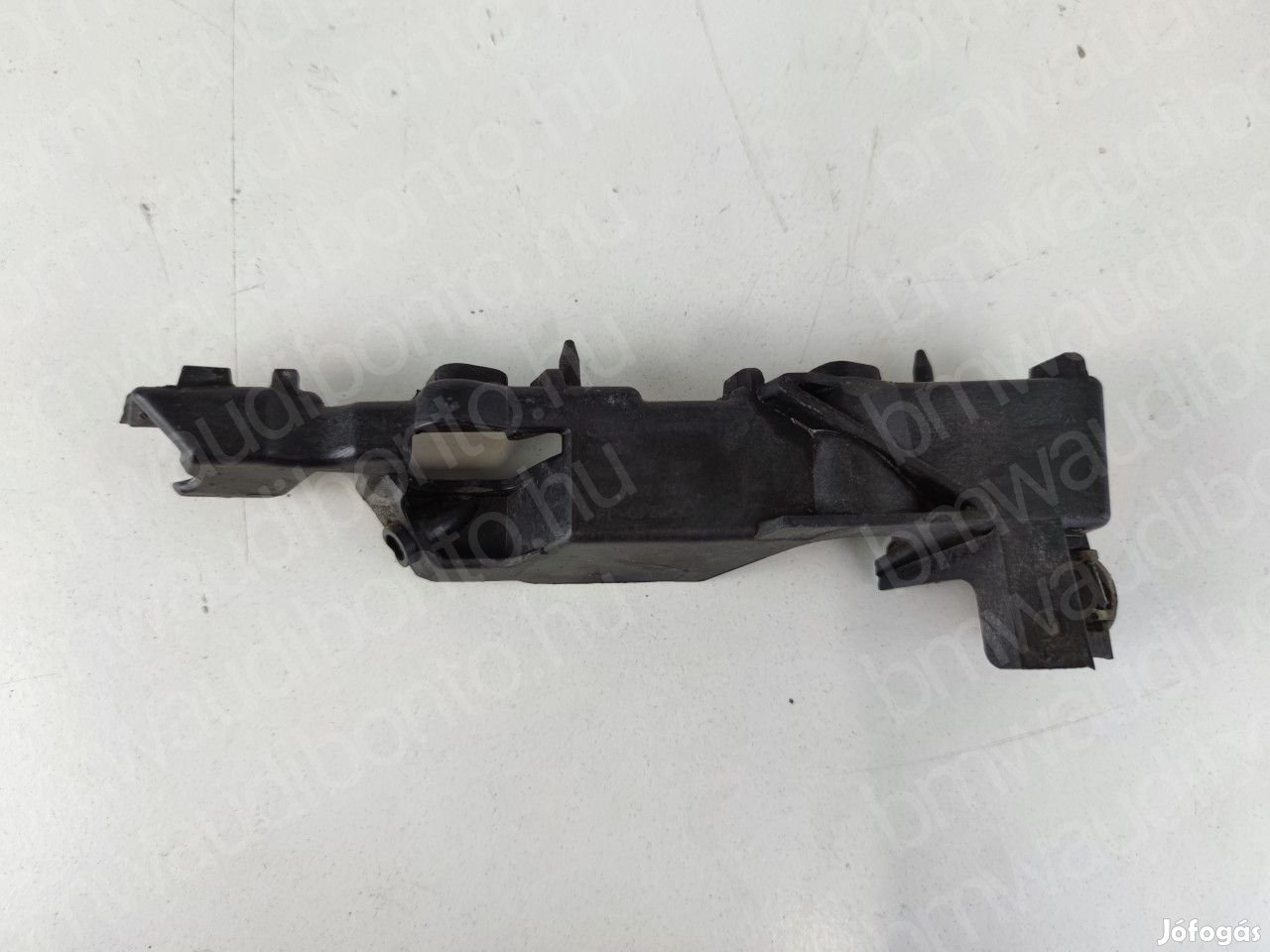 AUDI A6 C7 (4G2, 4GC) Bal első lökhárító tartó (műanyag) (4G0807283)