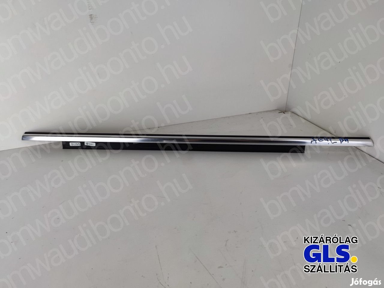 AUDI A6 C7 (4G2, 4GC) Bal hátsó ajtó vízlehúzó gumicsík (4G0853763)