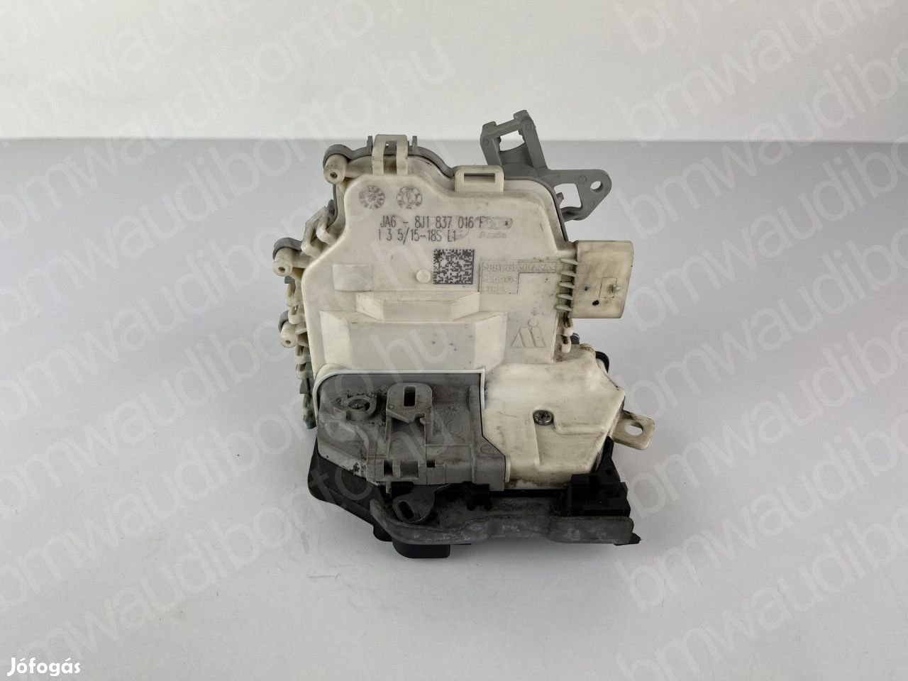 AUDI A6 C7 (4G2, 4GC) Jobb első ajtó zár (8J1837016F, 8J1837016D)