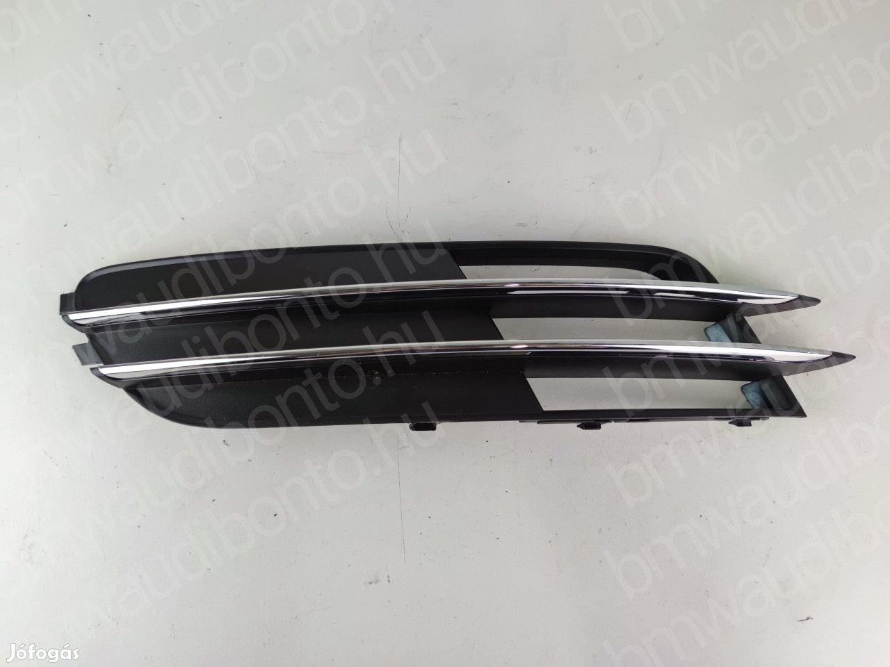 AUDI A6 C7 (4G2, 4GC) Jobb első ködlámpa rács (4G0807681)