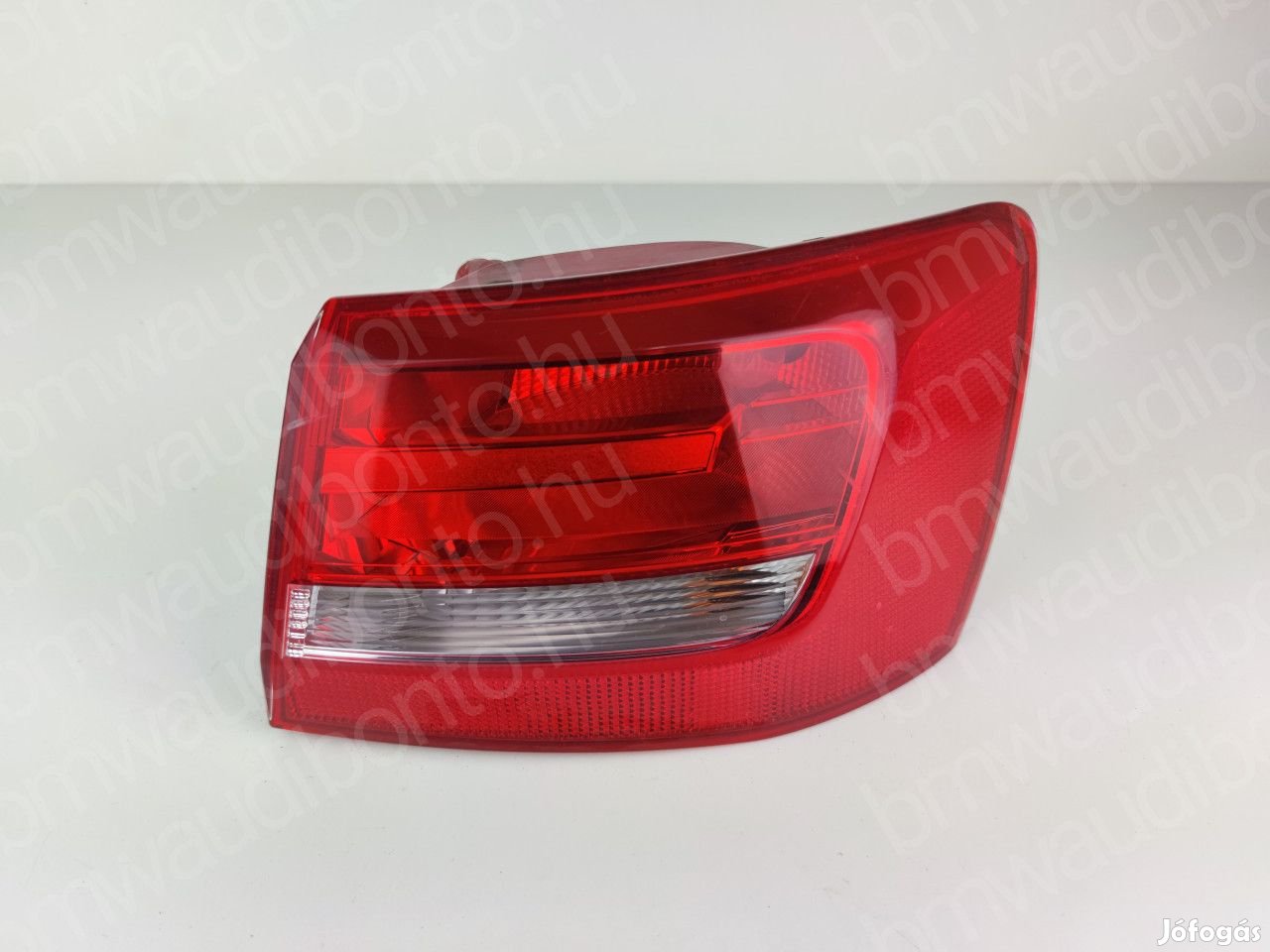 AUDI A6 C7 (4G2, 4GC) Jobb hátsó lámpa (4G9945096)
