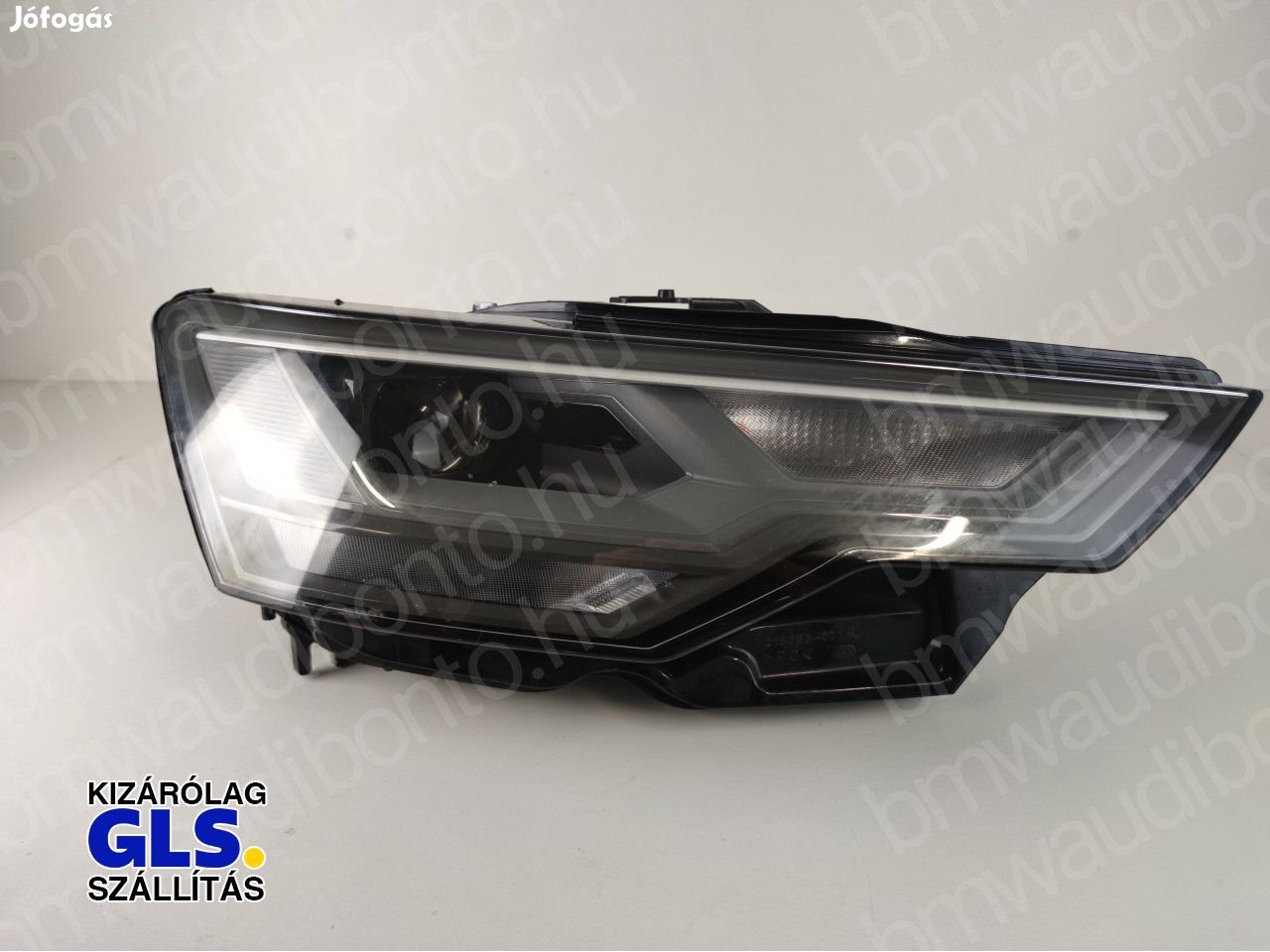 AUDI A6 C8 (4A2) Jobb első LED fényszóró (4K0941034)