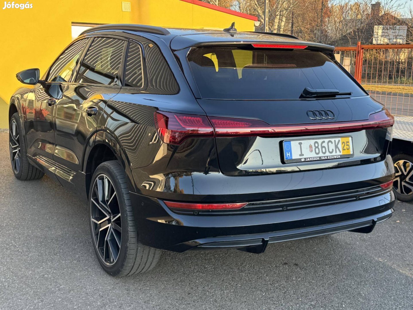 AUDI E-Tron 50 S line quattro (Automata) S Edit...