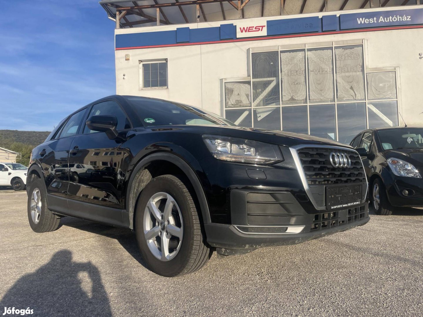 AUDI Q2 1.0 TFSI Basis Garantált KM-Gyári Fénye...