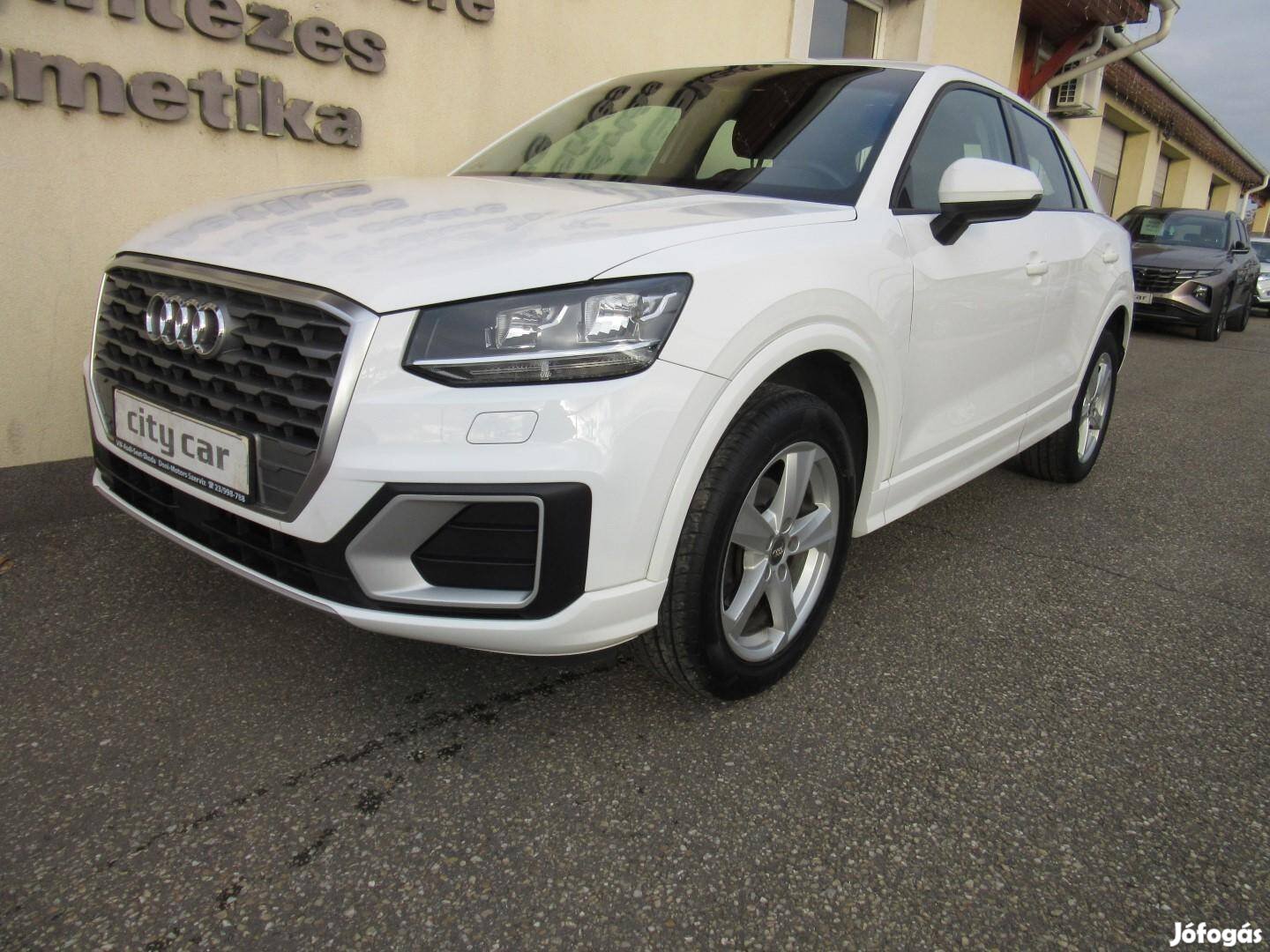 AUDI Q2 1.0 TFSI Design 81 ezer Km ! Tempomat....