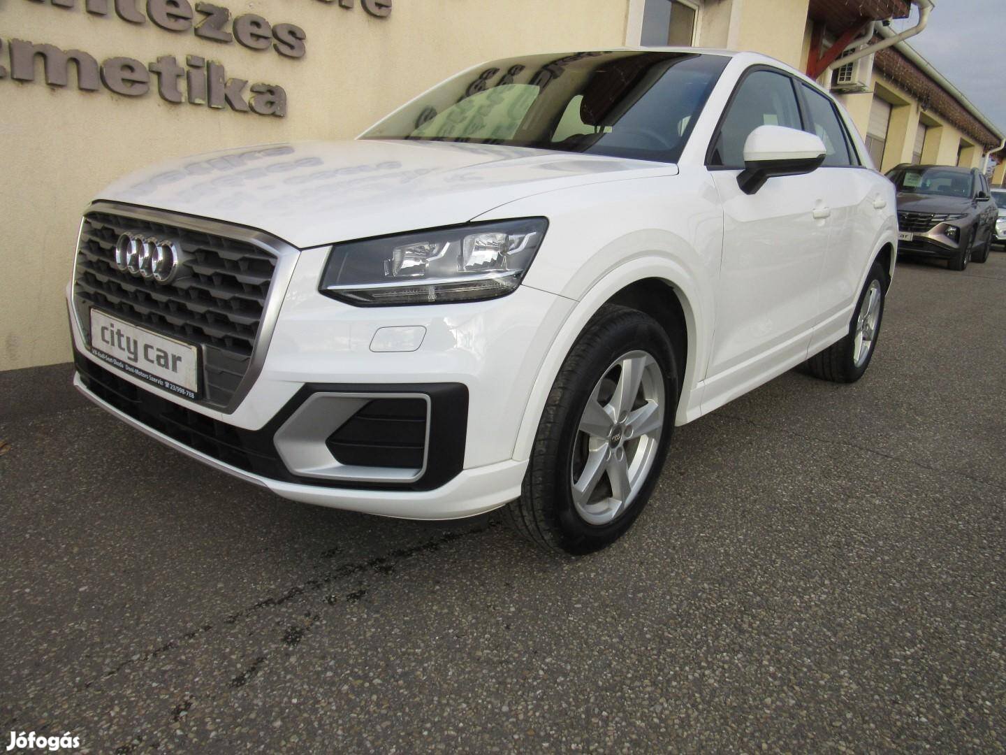 AUDI Q2 1.0 TFSI Design 81 ezer Km ! Tempomat....