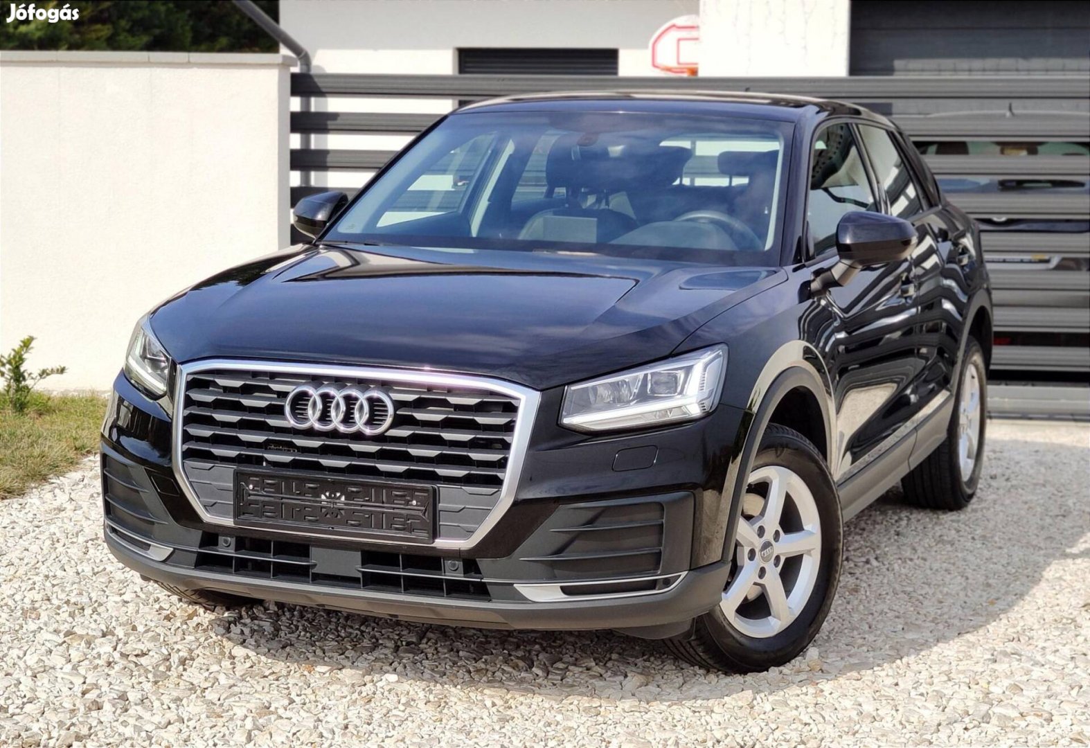 AUDI Q2 30 TDI Sport S-tronic Businessediton S-...