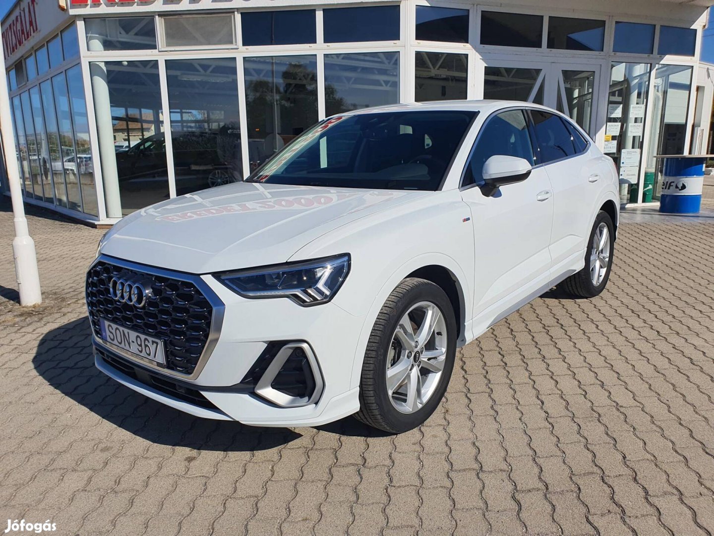 AUDI Q3 35 TFSI S line S-tronic Hybrid magyar....