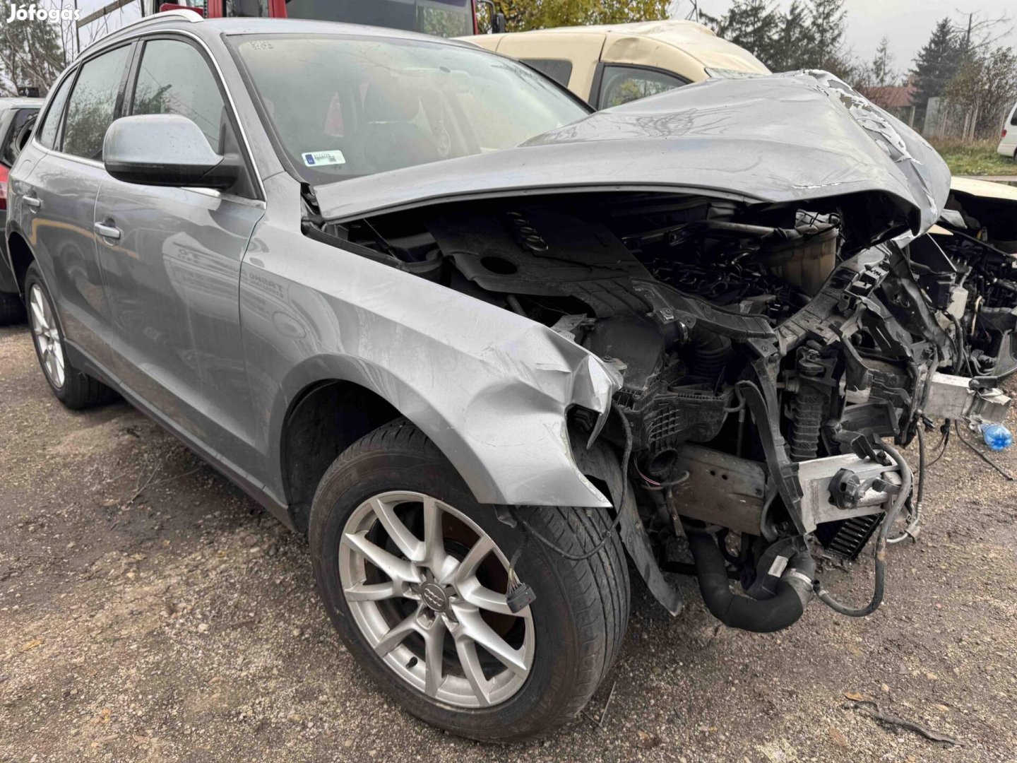 AUDI Q5 2.0 TDI DPF quattro S-tronic EU5