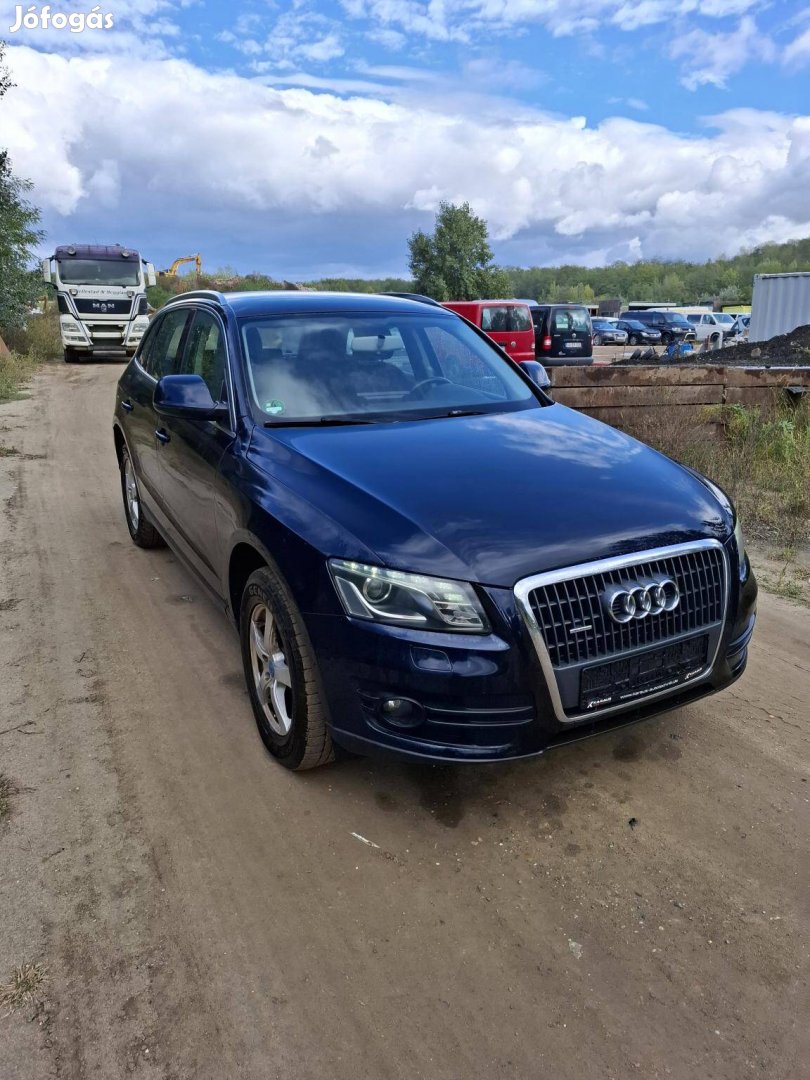 AUDI Q5 2.0 TFSI quattro S-tronic