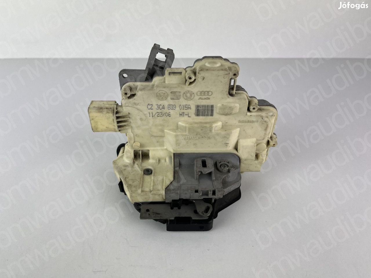 AUDI Q7 (4LB) Bal hátsó ajtó zár (3C4839015A)