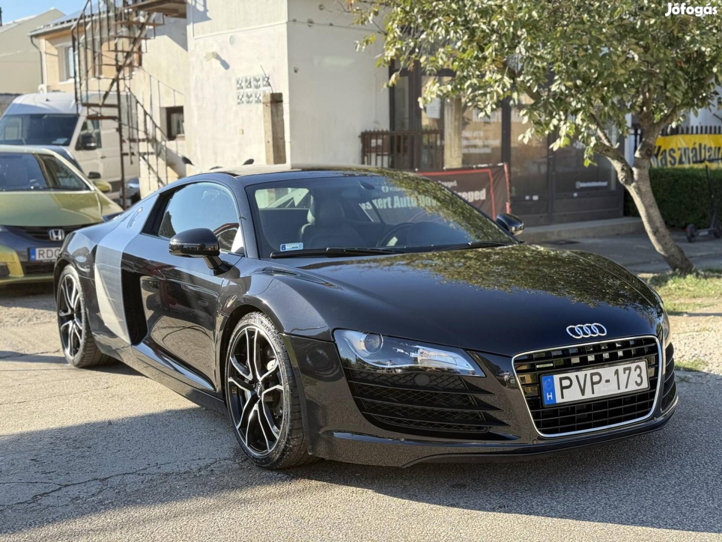 AUDI R8 Coupé 4.2 V8 quattro R-tronic 86Ezer KM...