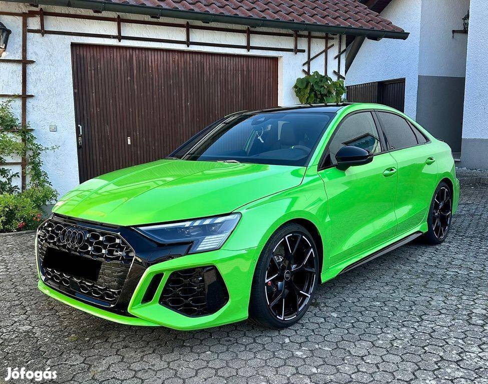 AUDI RS3 Limousine 55 TFSI quattro S-tronic Sér...