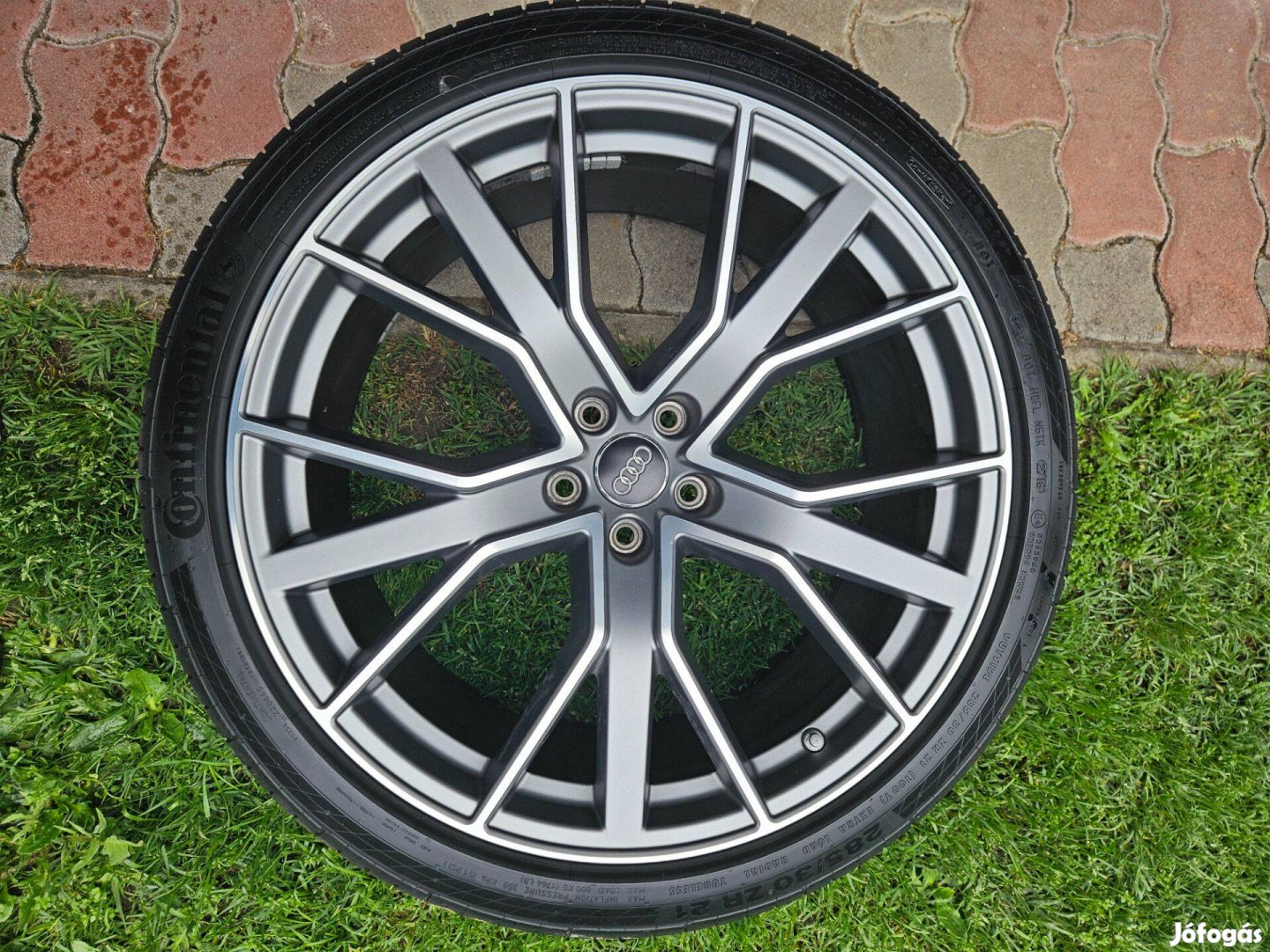 AUDI RS6 Avant C7 Gyári Felniszett Gumikkal Kiváló Állapotú !!!!