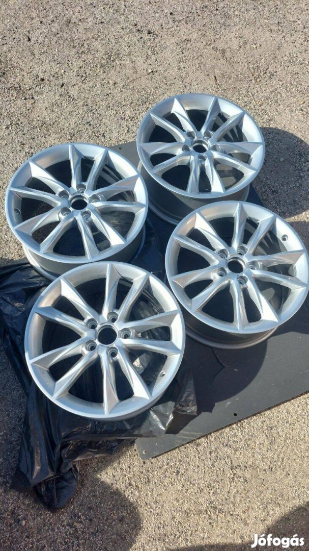 AUDI, VW 17" gyári alufelni garnitúra eladó!