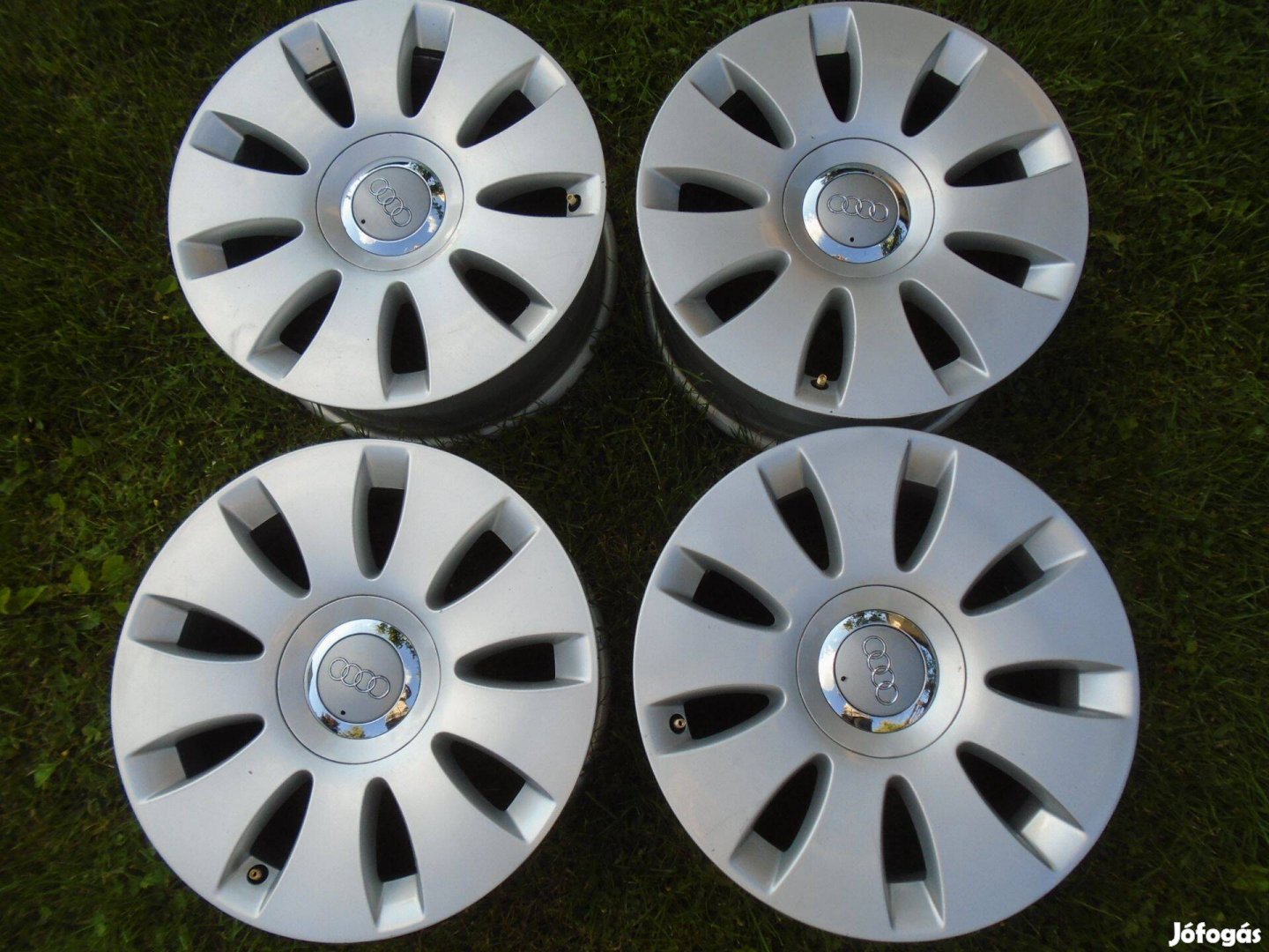 AUDI gyári 16 collos alufelni garnitúra (5x112)