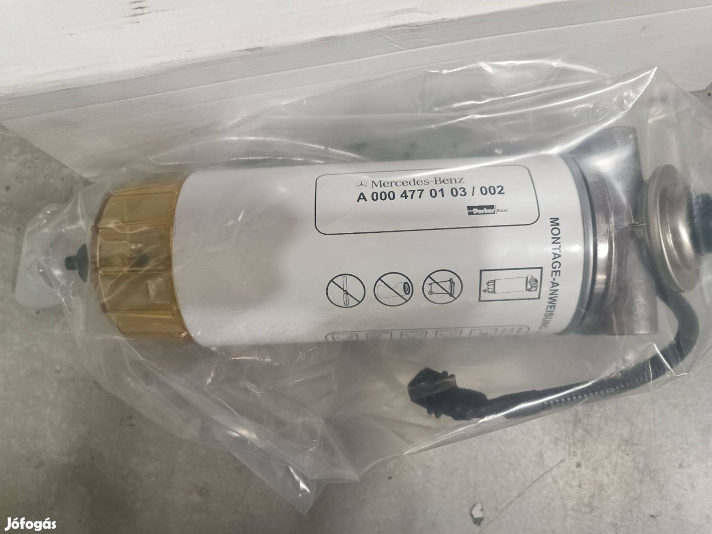 A 000 470 21 90 64 Mercedes üzemanyagszűrő szett