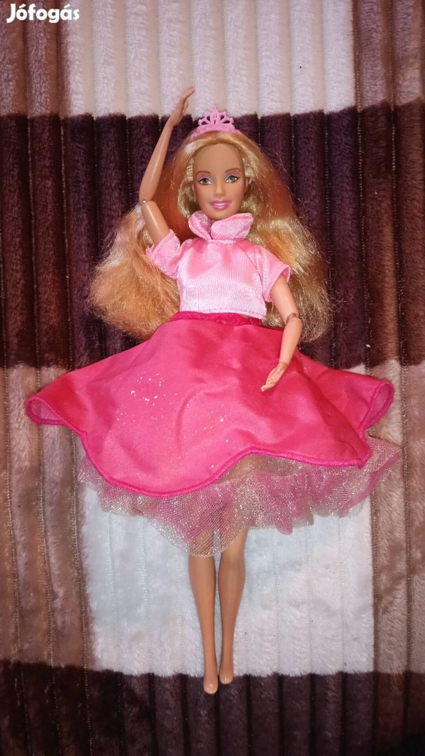 A 12 táncoló hercegnő meséből Barbie barbi baba 