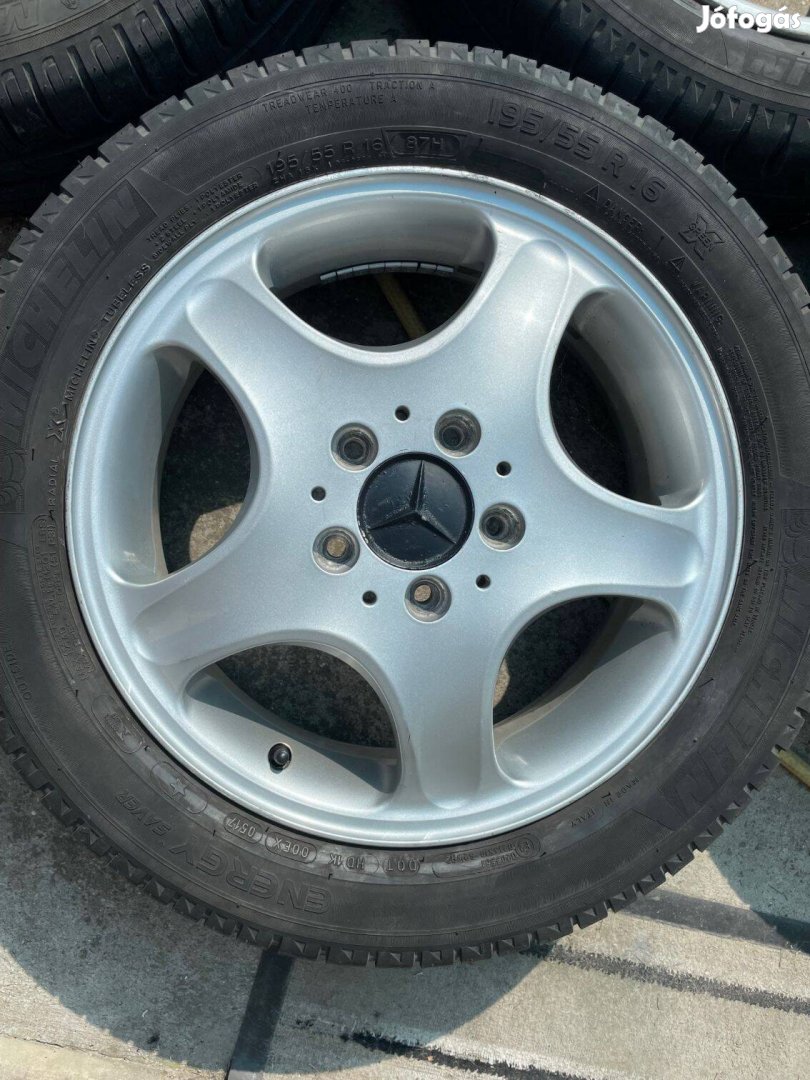 A 168 Mercedes 16" méretű nyári kerekei 5x112 osztóra