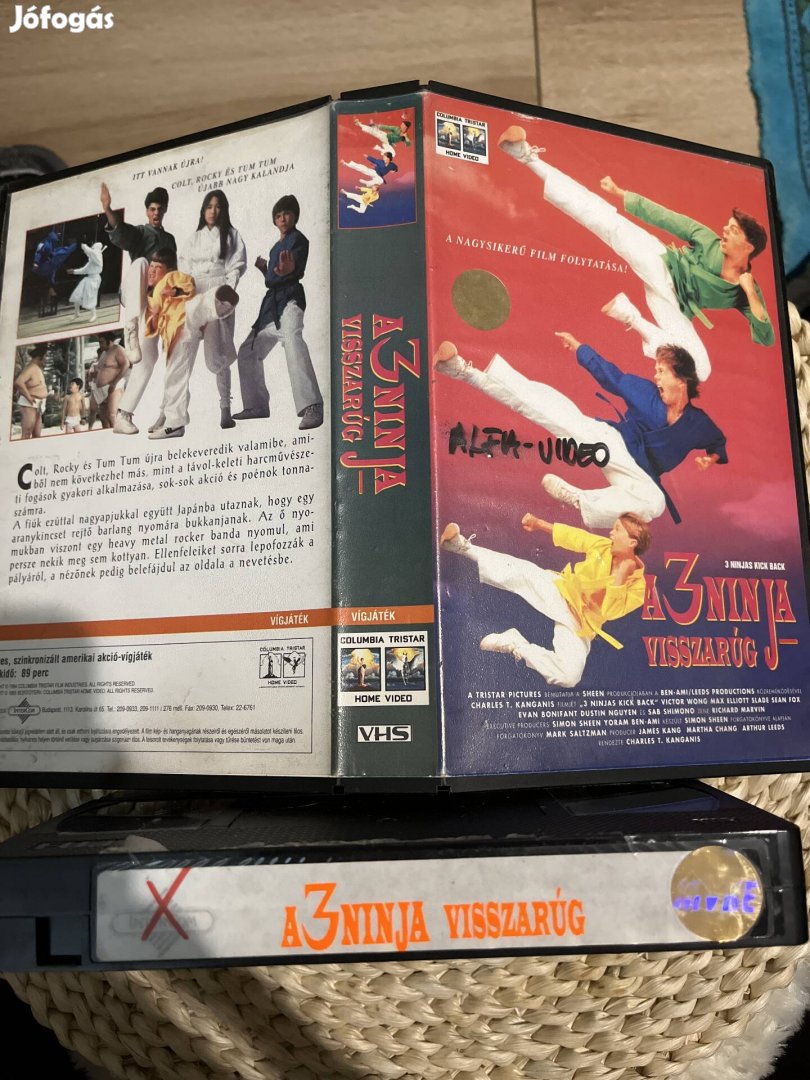 A 3 ninja visszarúg vhs