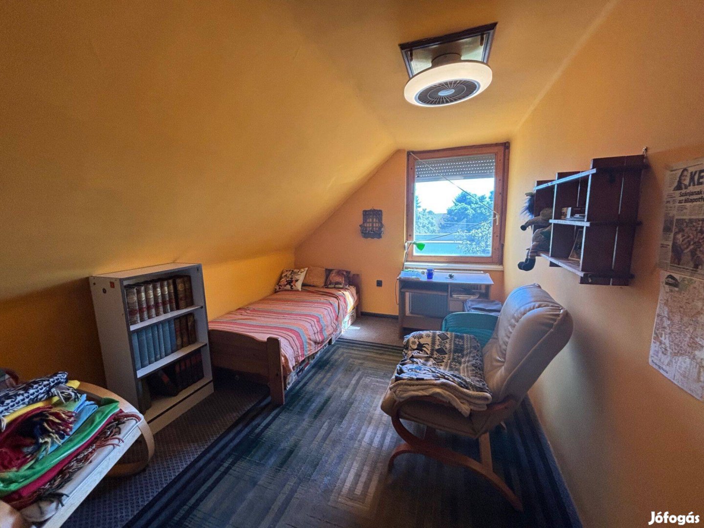 A Báthory- lakóparkban családi ház eladó!