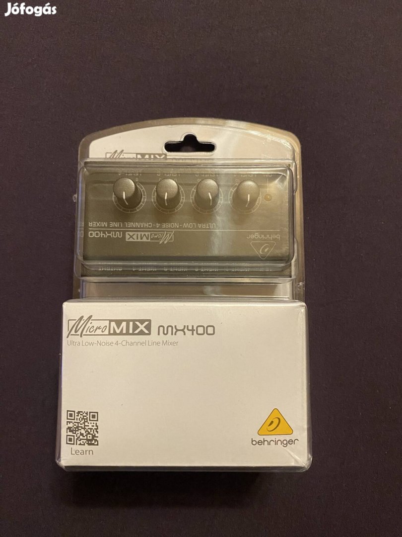 A Behringer MX400 