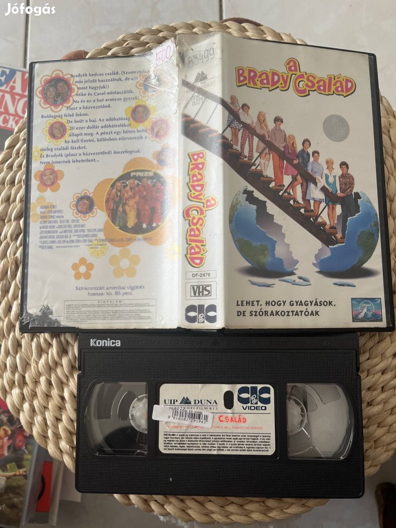 A Brady család vhs