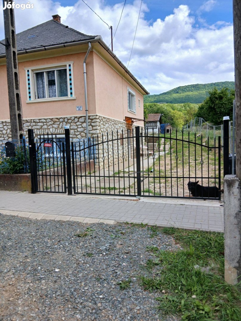 A Bükk kapujában családi ház eladó!