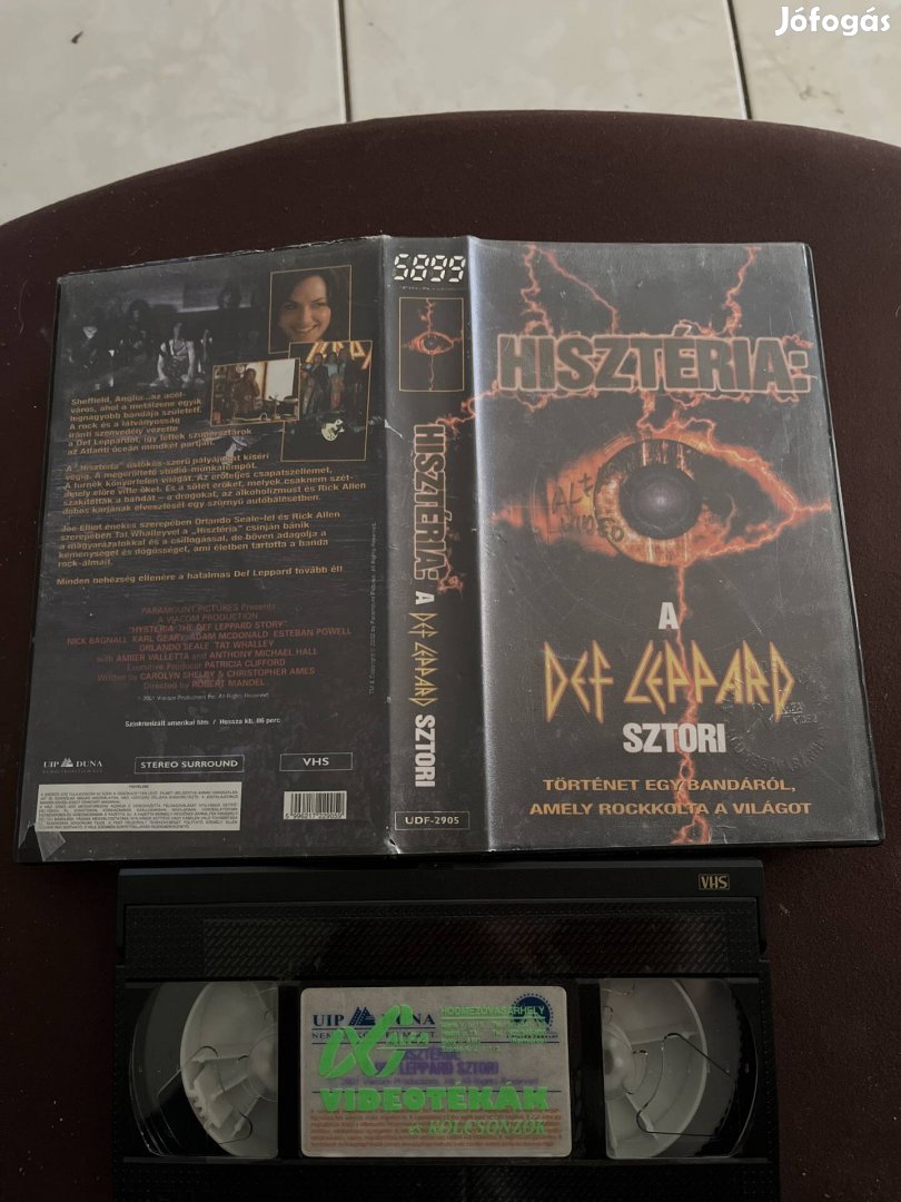 A Def leppard sztori vhs.