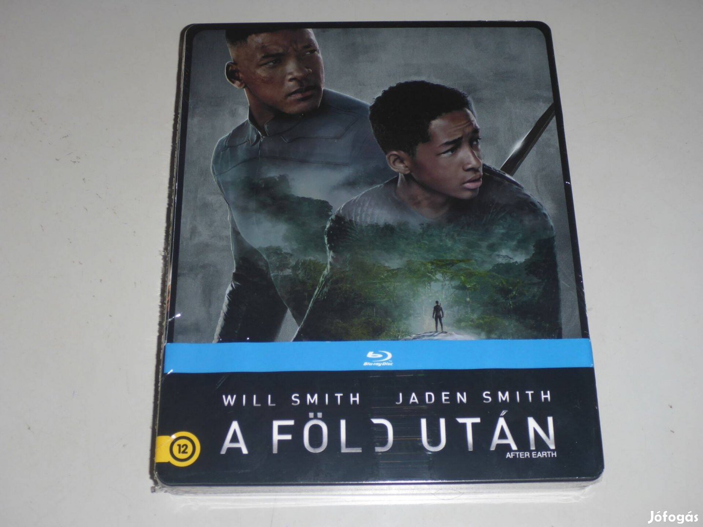 A Föld után - limitált, fémdobozos változat (steelbook) blu-ray film