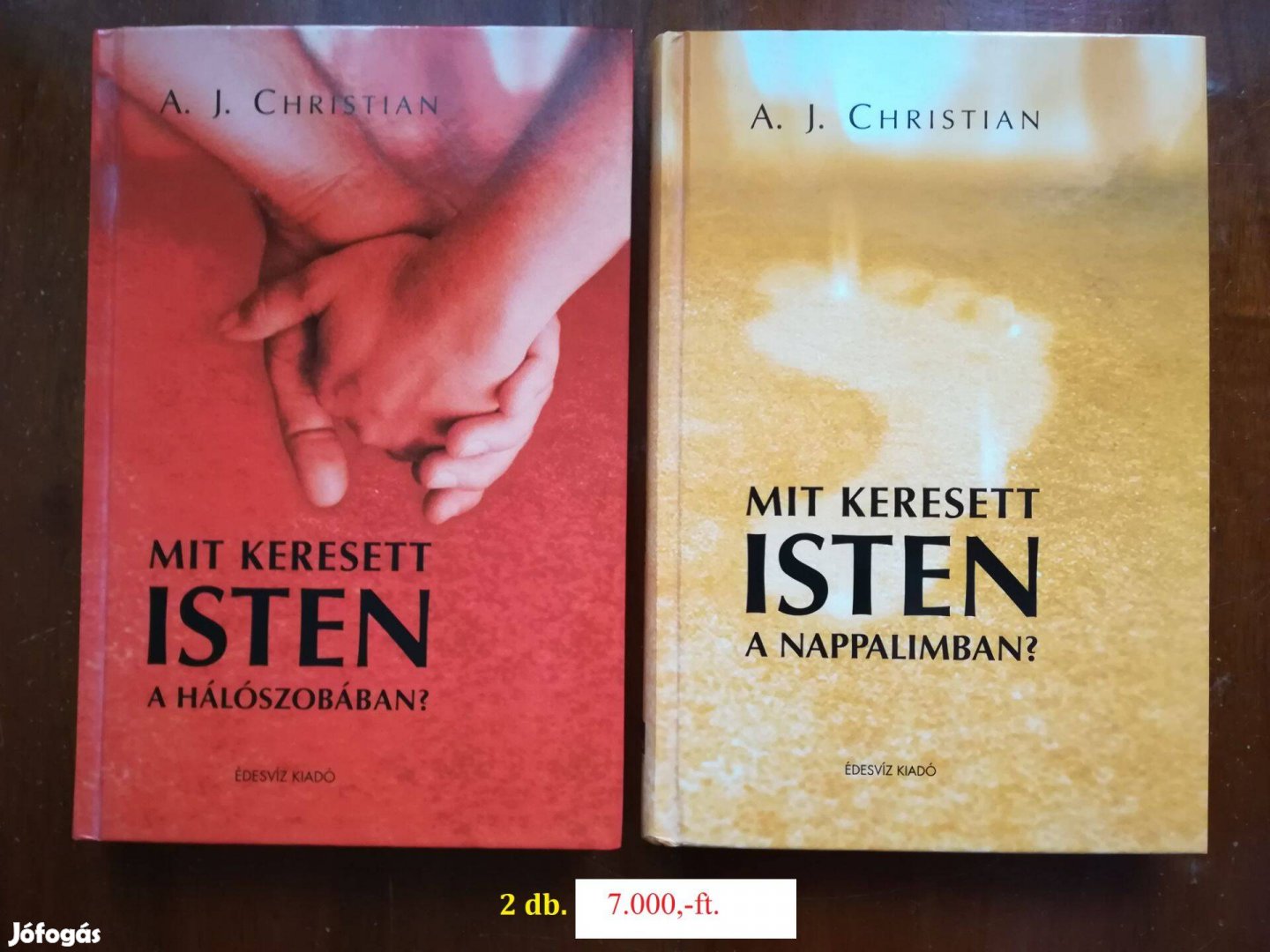 A J Christian két alap könyve eladó!