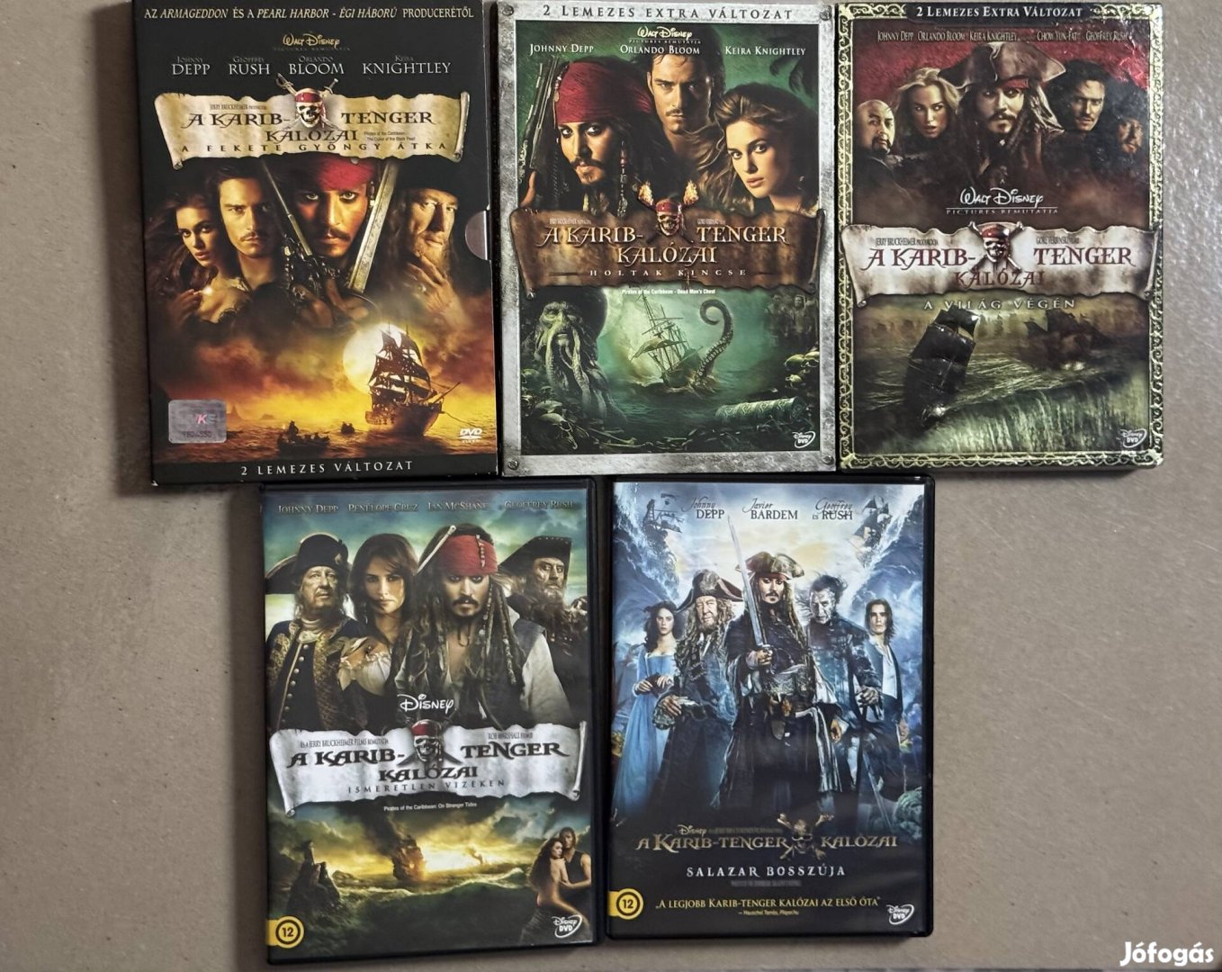 A Karib tenger kalózai mind az 5rész (8lemezes) dvd