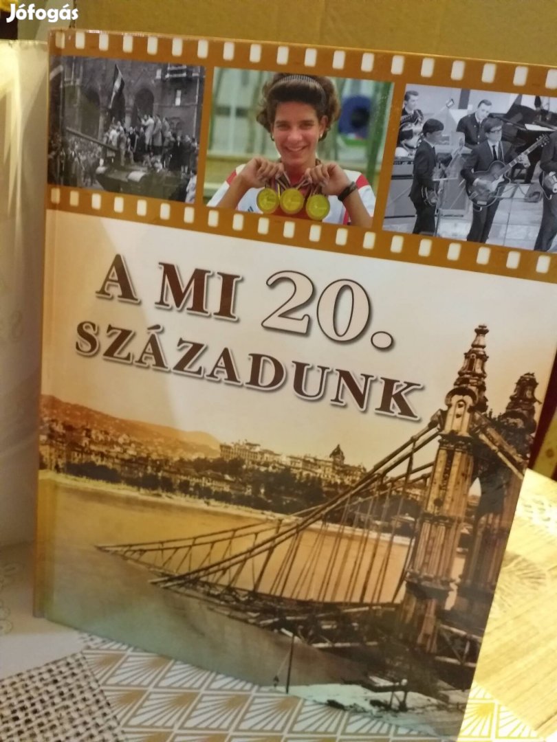 A MI 20.Századunk könyv