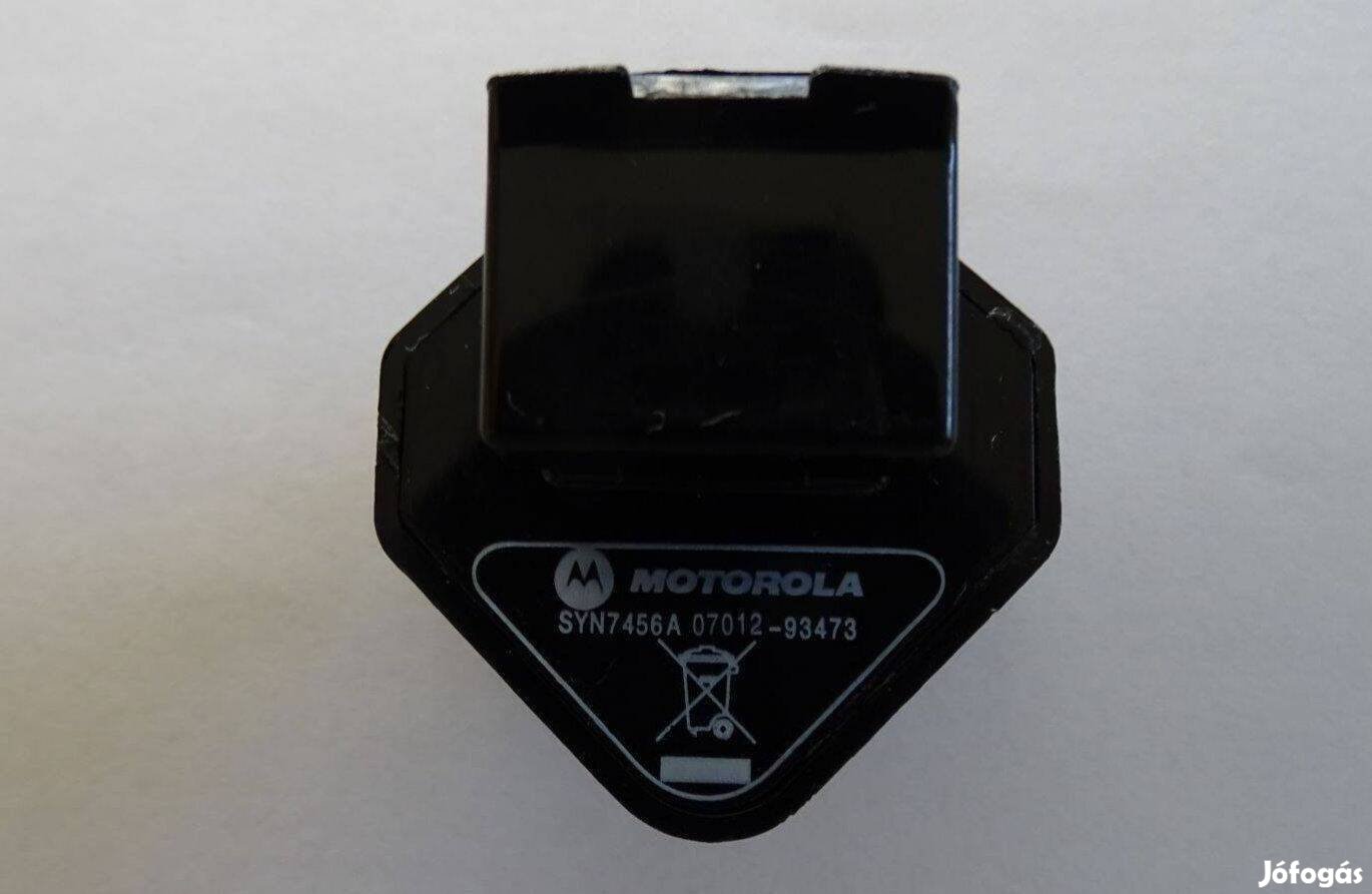 A Motorola SYN7456A tápegység adapter EU