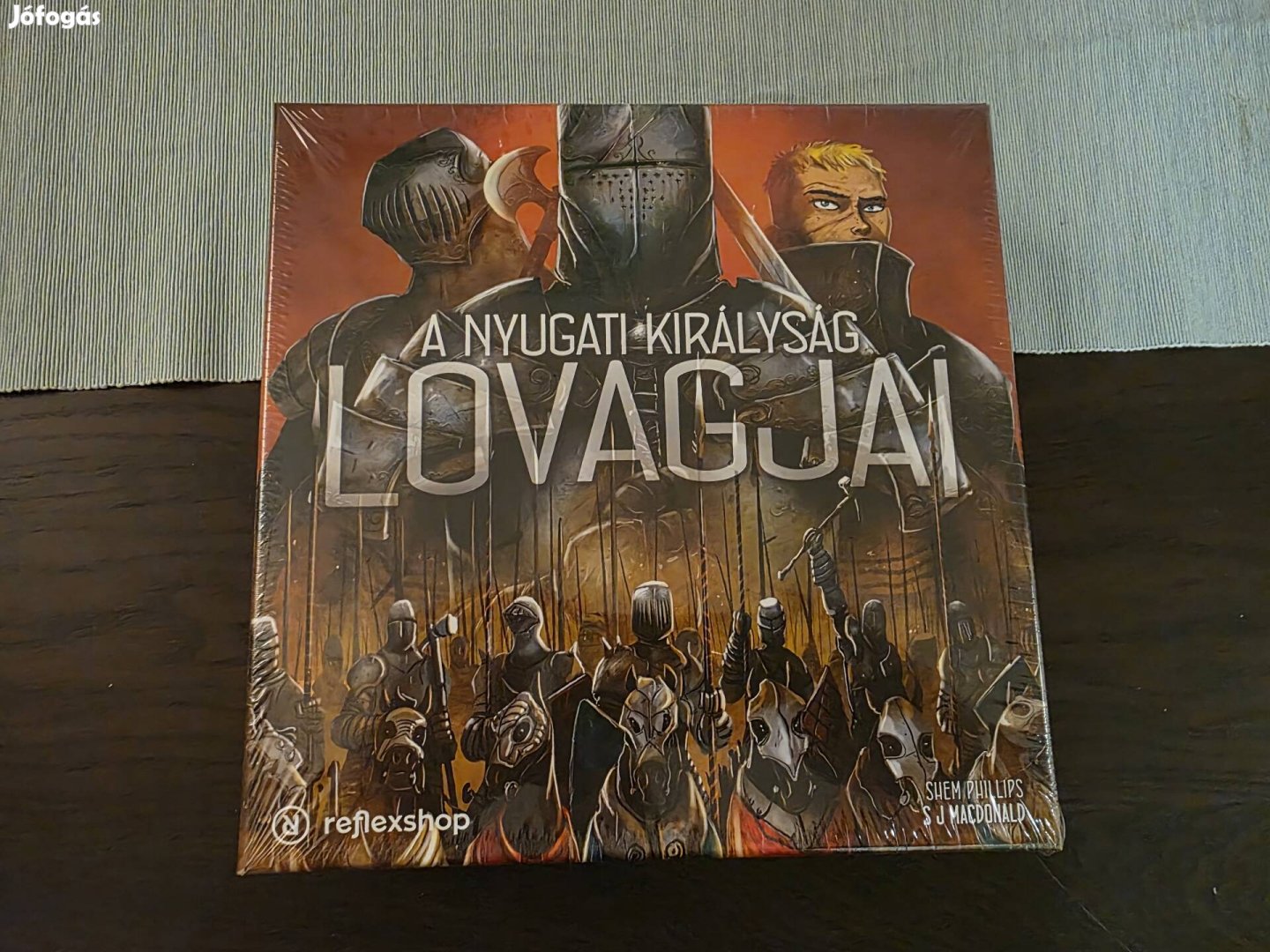 A Nyugati királyság lovagjai bontatlan társasjáték