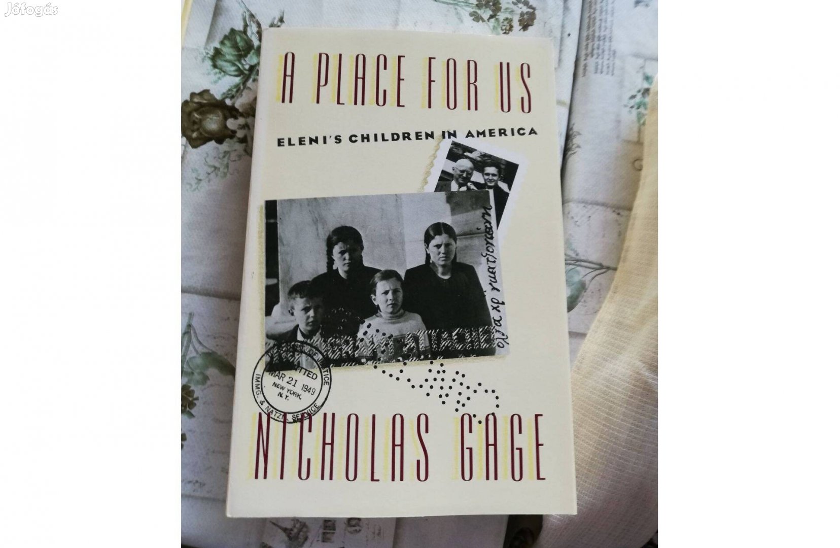 A Place for us - Nicholas Gage c. könyv 500 forint