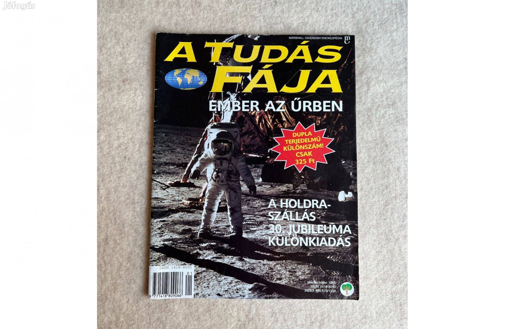 A Tudás Fája- Ember az űrben (különszám)