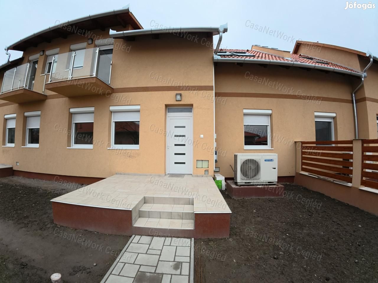 A új építésű lakás Cegléden, napelemmel