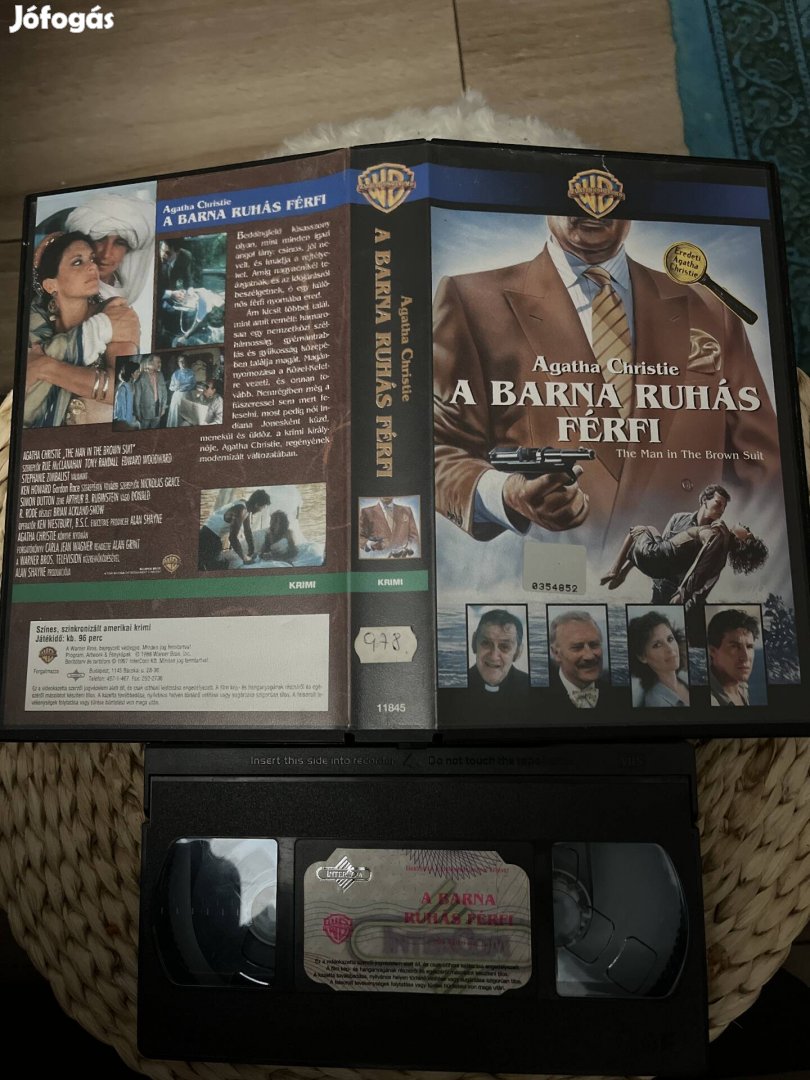 A barna ruhás férfi vhs film