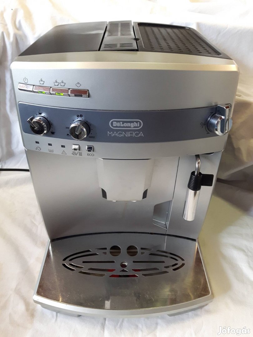 A energiaosztályos Delonghi Eco Magnifica automata kávéfőző