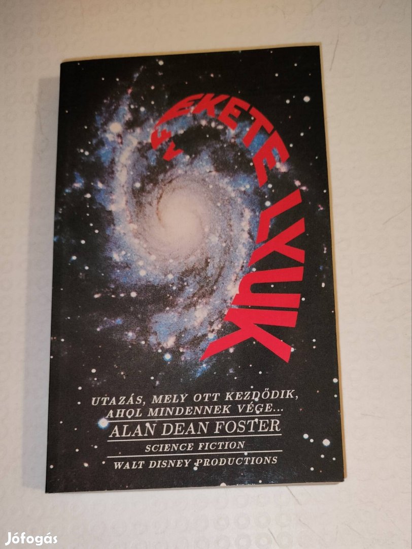 A fekete lyuk Alan Dean Foster könyv