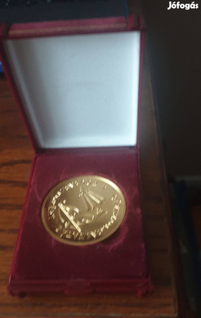 A fogyasztókért gázszolgáltatás fémplakett eladó