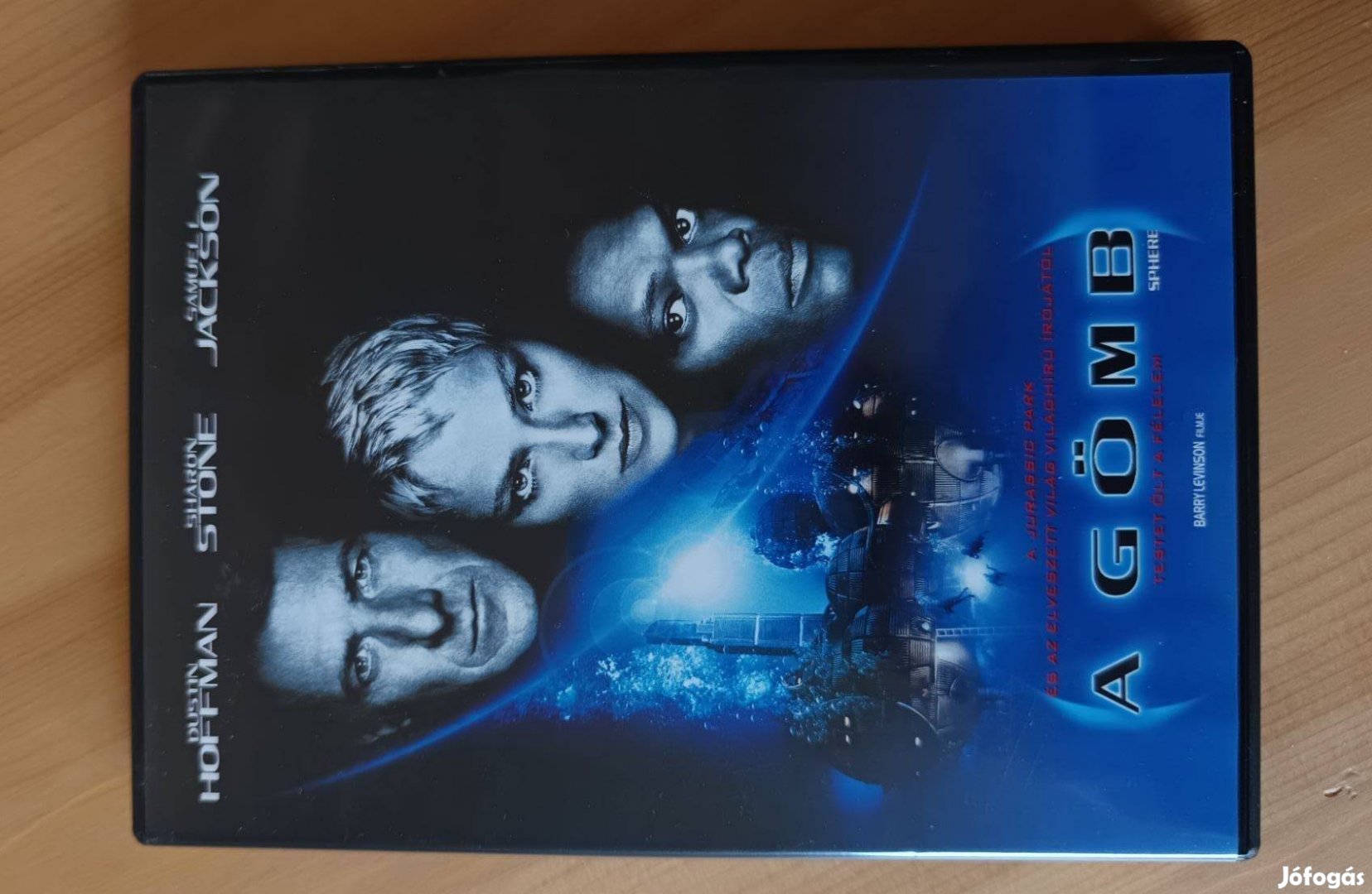 A gömb DVD szinkronos