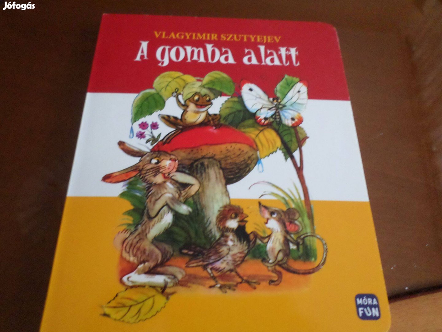 A gomba alatt, 2020 Szutyejev Gyermekkönyv, meséskönyv